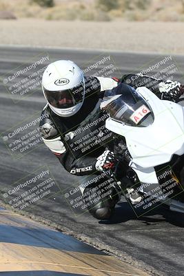 media/Dec-04-2025-Racers Edge (Thu) [[5ebc9f124d]]/2-A Group/1-Session 2 (Turn 7 Inside)/